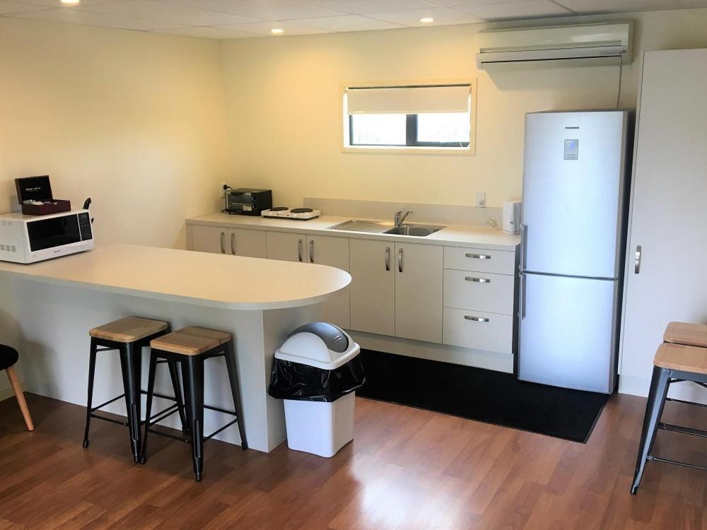 Otorohanga Kiwi Holiday Park エクステリア 写真